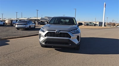 2023 Toyota RAV4 LE