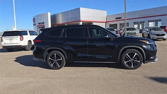 2021 Toyota Highlander XSE