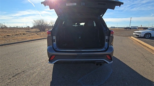 2023 Toyota Highlander XSE