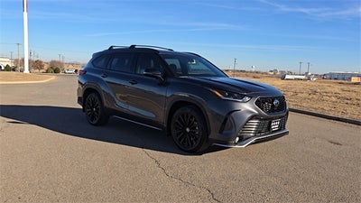 2023 Toyota Highlander XSE