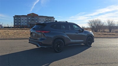 2023 Toyota Highlander XSE