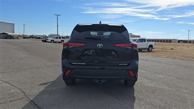2023 Toyota Highlander XLE