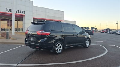 2020 Toyota Sienna L 7 Passenger