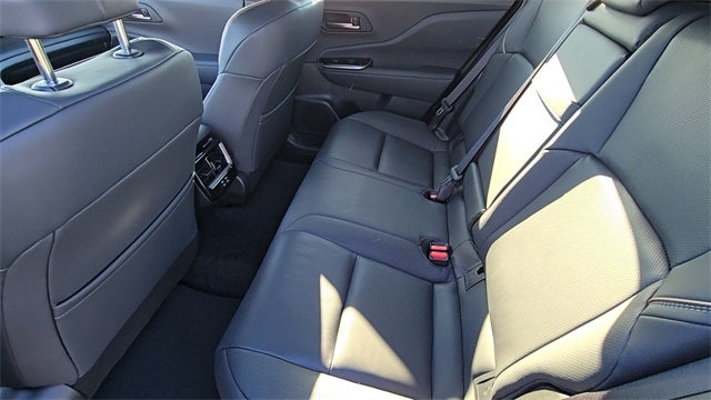 2025 Toyota Crown Signia Limited