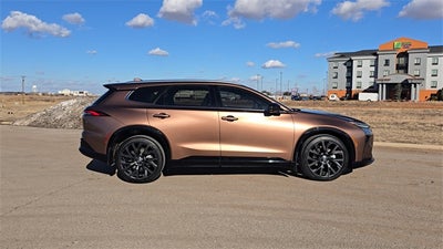 2025 Toyota Crown Signia Limited