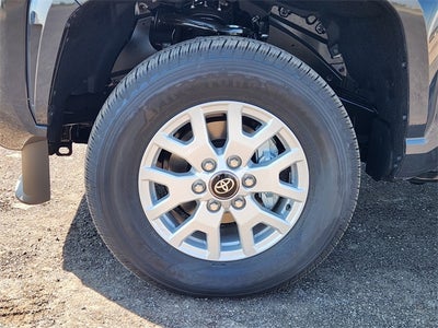 2025 Toyota Tacoma SR5