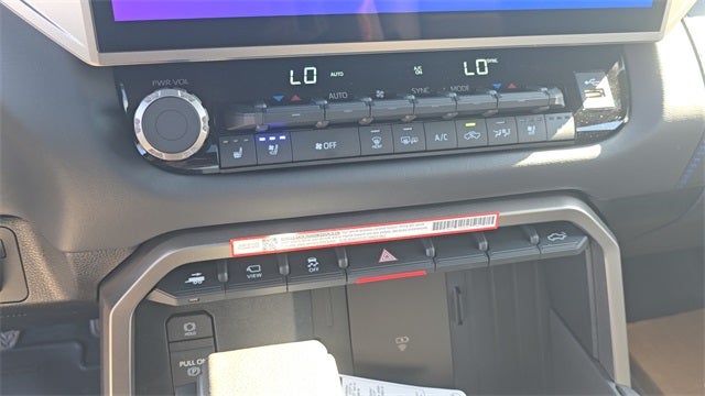 2026 Toyota Tundra i-FORCE MAX Tundra Platinum