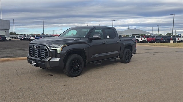 2026 Toyota Tundra i-FORCE MAX Tundra Platinum