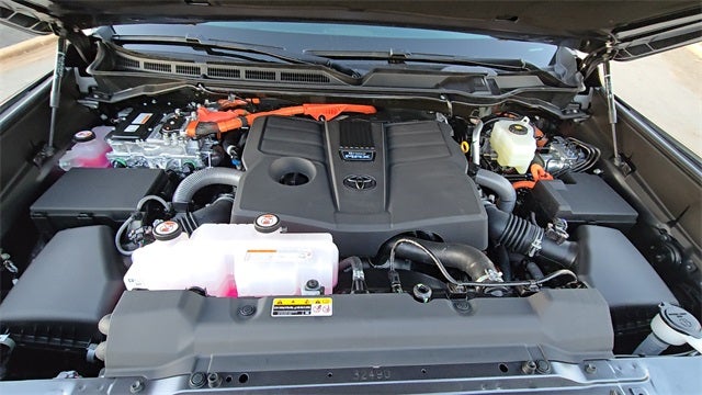 2026 Toyota Tundra i-FORCE MAX Tundra Limited