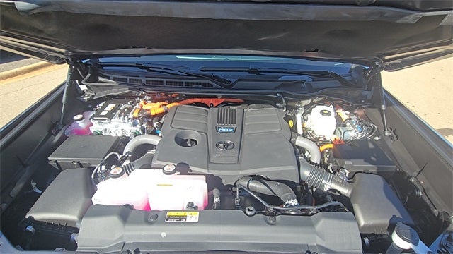 2026 Toyota Tundra i-FORCE MAX Tundra Limited