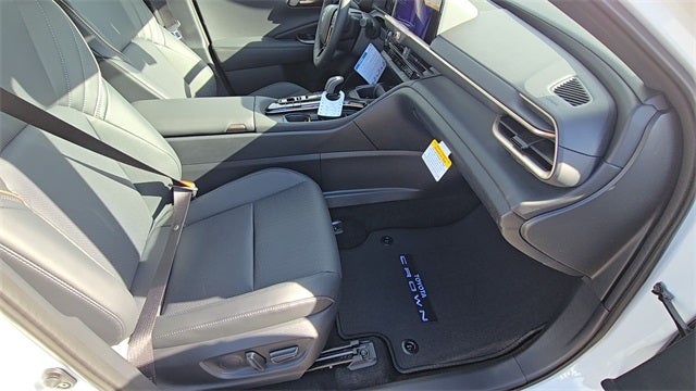 2026 Toyota Toyota Crown XLE