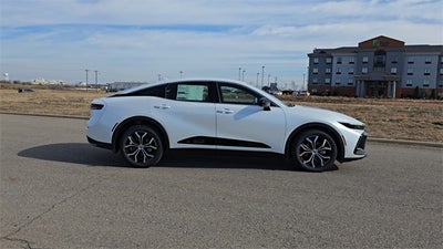 2026 Toyota Toyota Crown XLE